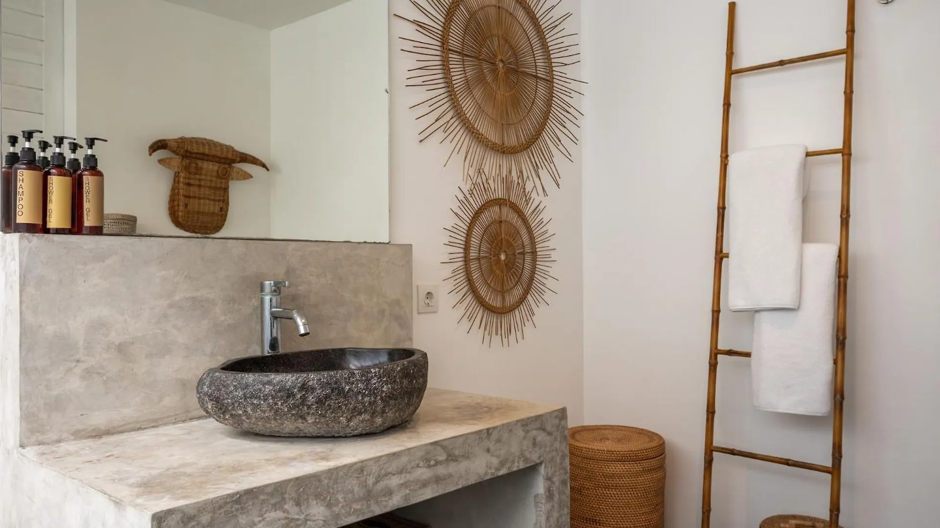 Villa Aksara By Optimum Bali Villas Seminyak
