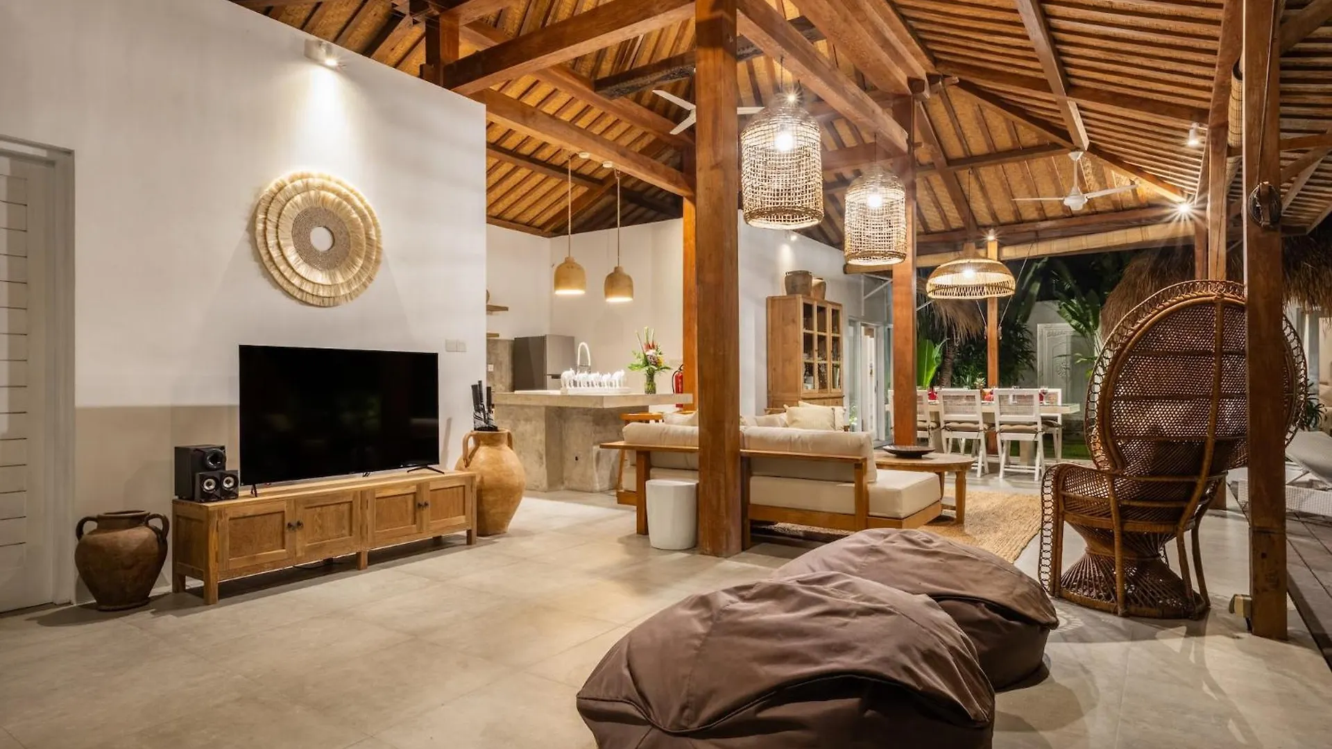 Villa Aksara By Optimum Bali Villas Seminyak